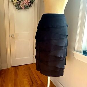 Doncaster black silk ruffle skirt sz 4